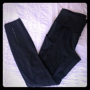 Lululemon 4 Fast and Free black 7/8